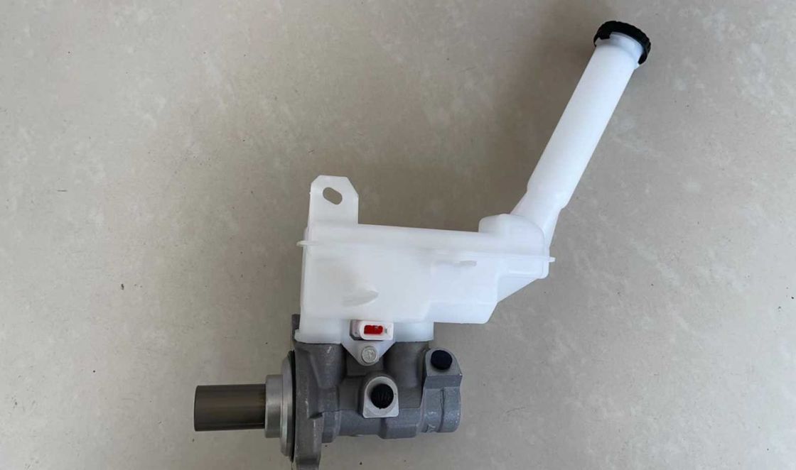 Nissan D6010-3DD1D Cylinder Brake Master 