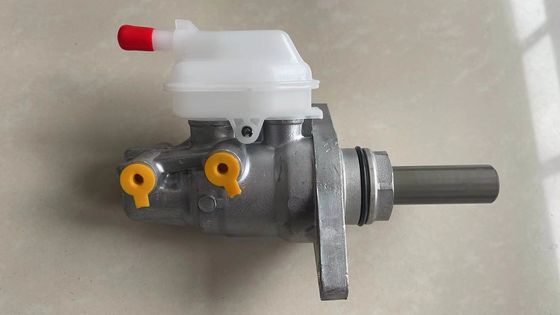 47028-48010 47028-48011 ชุดประกอบย่อยกระบอกสูบเบรกแม่ปั๊มพร้อมแผ่น OEM เหมาะสำหรับ TOYOTA 4702848010 47028-48010 เหมาะสำหรับ TOYOTA Cylinder Sub-assy Brake Master W/plate