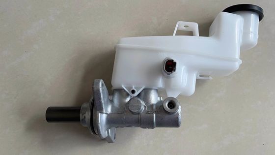 47201-06460 47201-06461 47201-06462 กระป๋องเบรคเมสเตอร์ AONE OEM FITS TOYOTA 4720106461 47201-06461