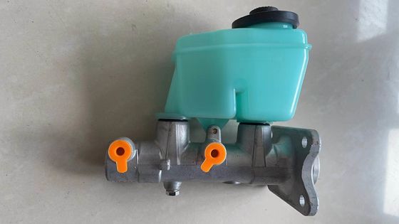 47201-3D141	ชุดแม่ปั๊มเบรค AONE OEM เหมาะสำหรับ TOYOTA 472013D141 47201-3D141 แม่ปั๊มเบรค เหมาะสำหรับ TOYOTA Hilux LN81 85 86 3L 2L 1994-2001