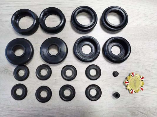 04906-36170 47535-36050 DV99 ฝาครอบปั๊มเบรค Toyota Dyna